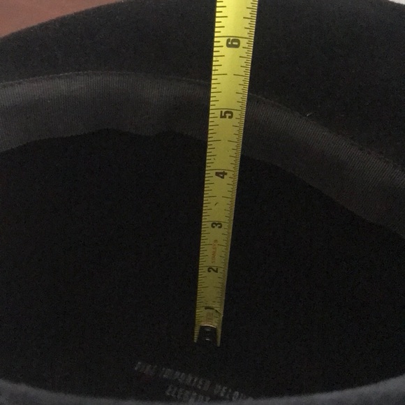 1920s style vintage Felt cloche hat - Picture 9 of 11